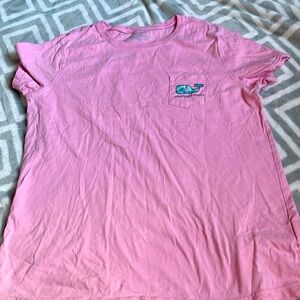 Vineyard vines t shirt
